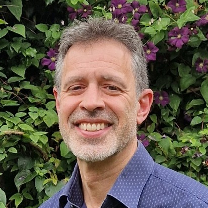 Gareth James
